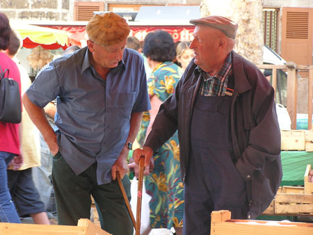 AV 04 Marché