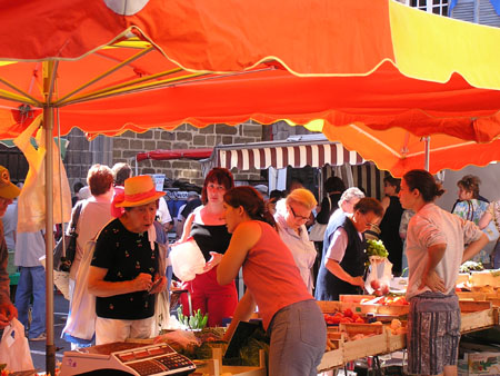 AV 04 marché 07