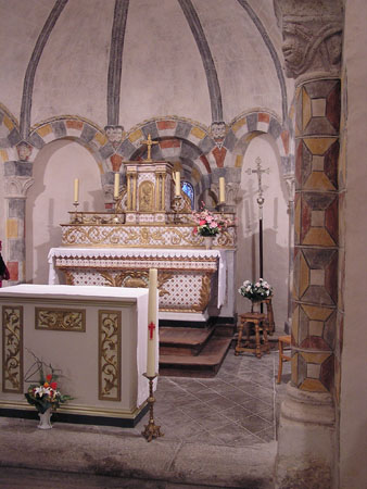 AV fresco's Chapel a Charraix 01