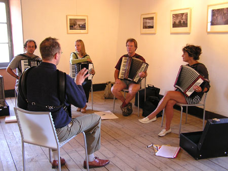 AV accordeon 4