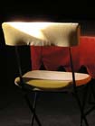 GM table chaise restaurant 05